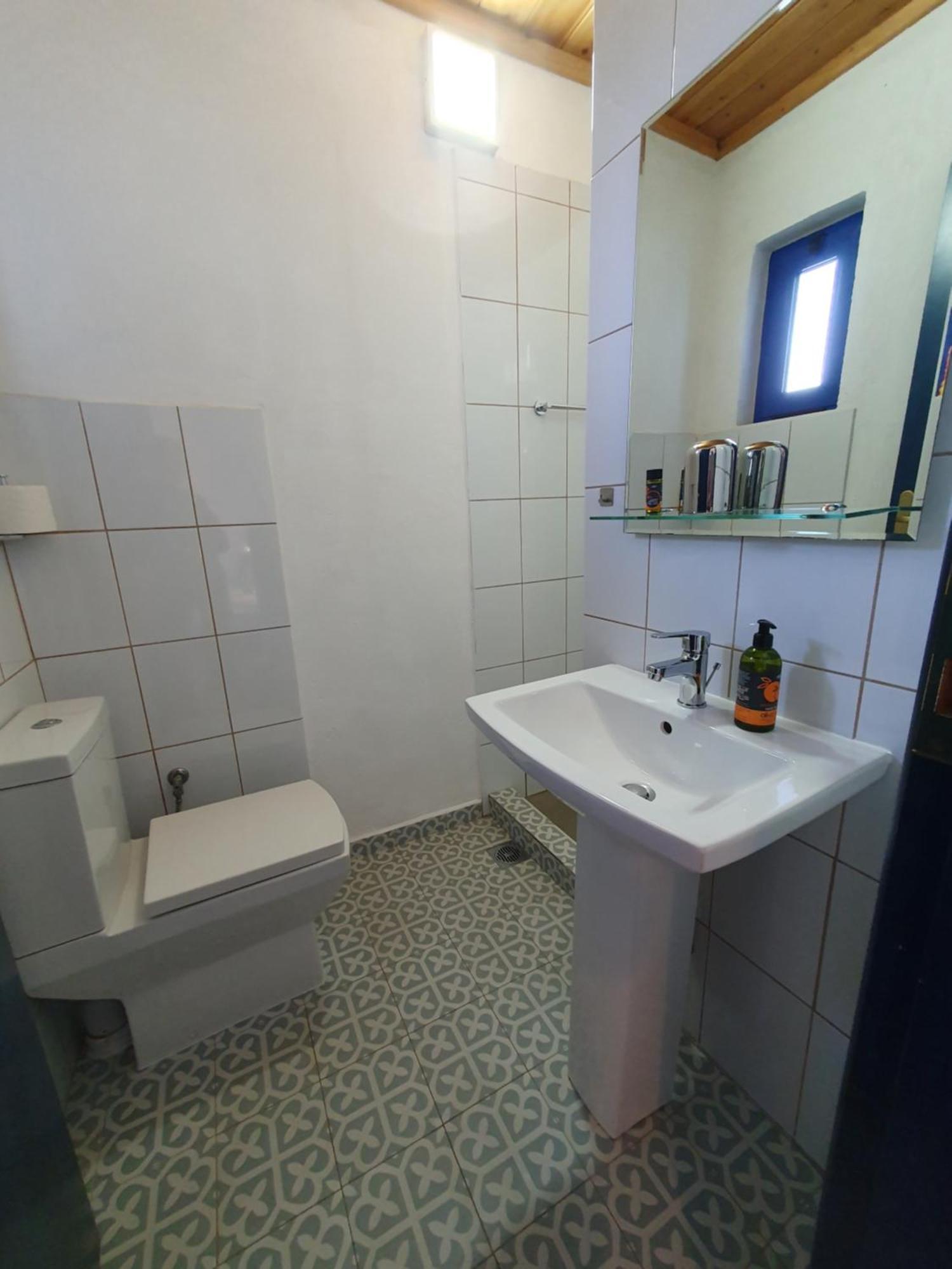 Babis & Popi Rooms And Studios Frangokastello Екстериор снимка